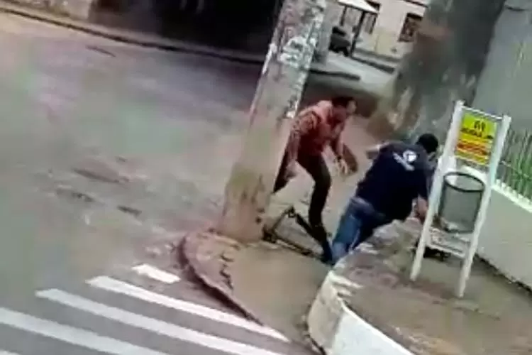 Jornalista da TV Integração é agredido em Barbacena 1 agressao tv integracao by reproducao