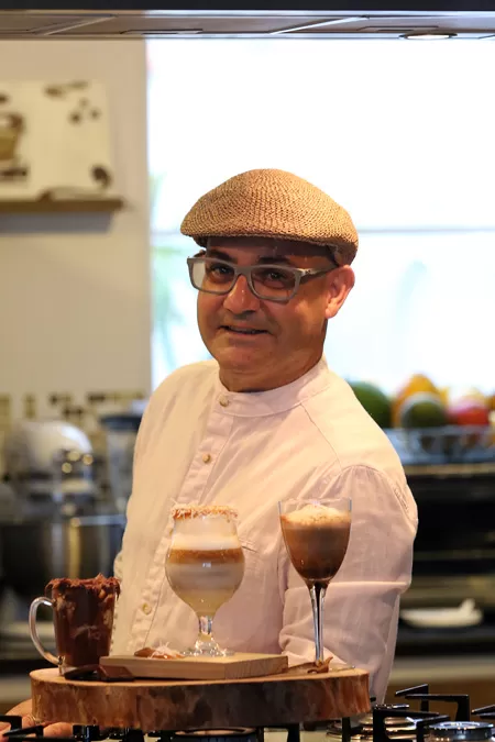 Três bebidas quentes à base de café para fazer em casa 1 Cafés fernando priamo 20