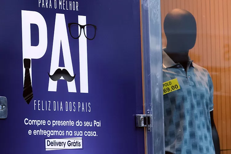 Comércio otimista com esperada reabertura das lojas para Dia dos Pais 1 Dia dos pais1 fernando priamo