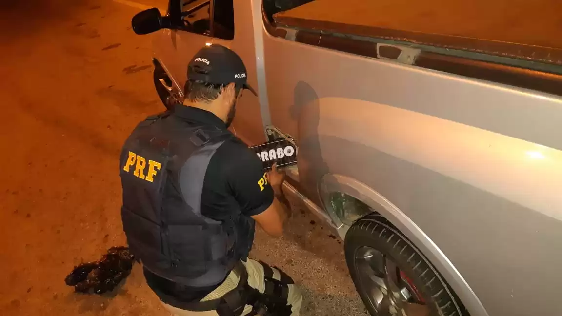 Idoso é preso em flagrante pela PRF transportando cocaína 1 cocaina idoso prf leopoldinha