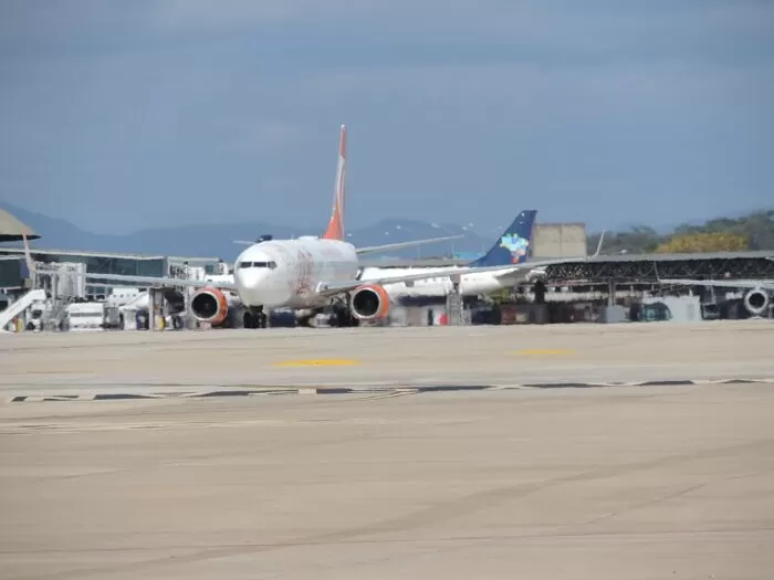 Garanta passagens de avião, ida e volta, de Juiz de Fora para Campinas por R$ 381 1 Gol e Azul