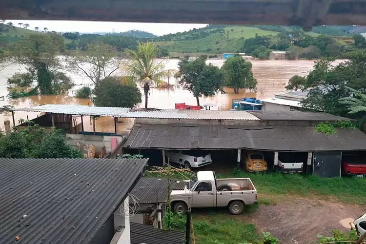 chuva divino by divulgacao