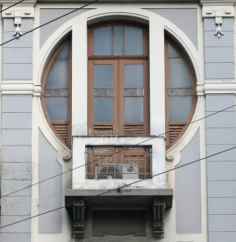 5 janelas que merecem uma olhada em Juiz de Fora 2 janelas-comercial-solar-palace-by-fernando-priamo