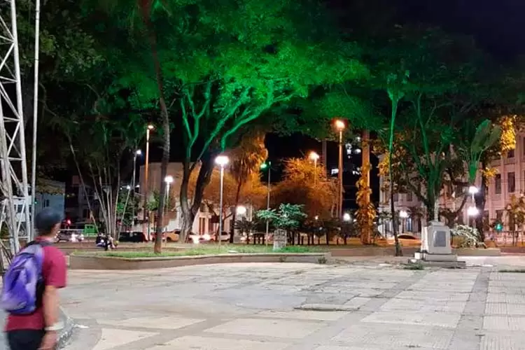 lampada de led pjf juiz de fora praca antonio carlos by pjf