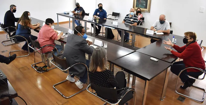Margarida abre Mesa de Diálogo para discutir soluções para o transporte 1 mesa dialogo transporte juiz de fora by carlos mendonca