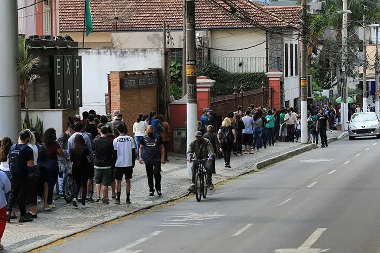 PJF vacina contra a Covid-19 adolescentes de 14 e 15 anos nesta quinta 2 vacina covid sesc by fernando priamo