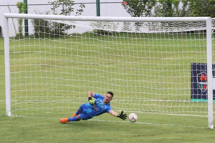 Manchester bate o Santarritense e larga em vantagem no mata-mata 2 manchester3 by leo costa