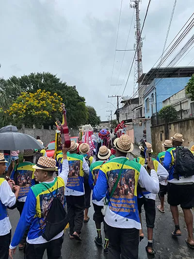 Dia de Reis: juiz-foranos voltam às ruas com a tradicional celebração dos Reis Magos 3 Folia de Reis foto Nayara Zanetti 3