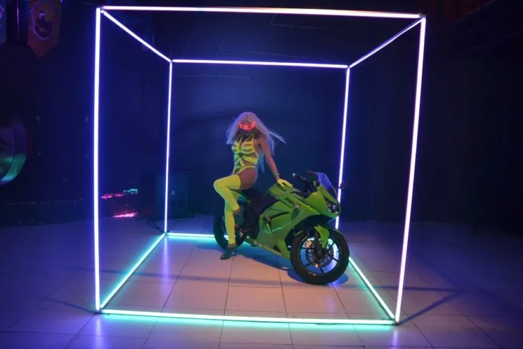 Drag queen TITIago participa do reality show 'Academia de drags' 2 titiago videoclipe 1 leo coelho e1641489667597