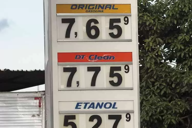 Paridade entre etanol e gasolina está abaixo de 70% há quatro semanas 1 Preco combustiveis fernando priamo 2