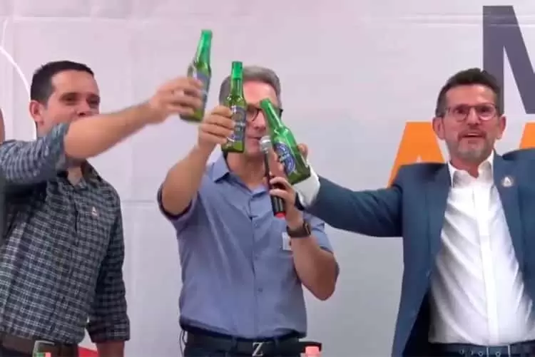 Estado e Município confirmam instalação de fábrica da Heineken em Passos 1 cerimonia heineken passos1