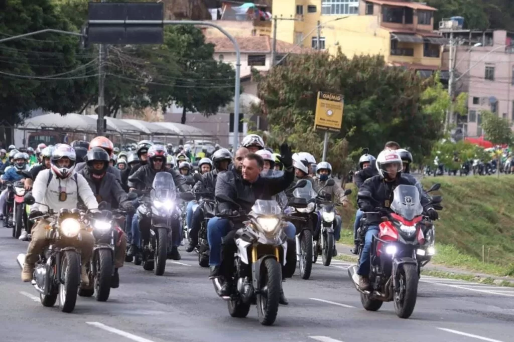 Bolsonaro volta a JF no dia 16 para iniciar sua campanha oficial de reeleição 1 6 bolsonaro em jf by leonardo costa e1657895384423
