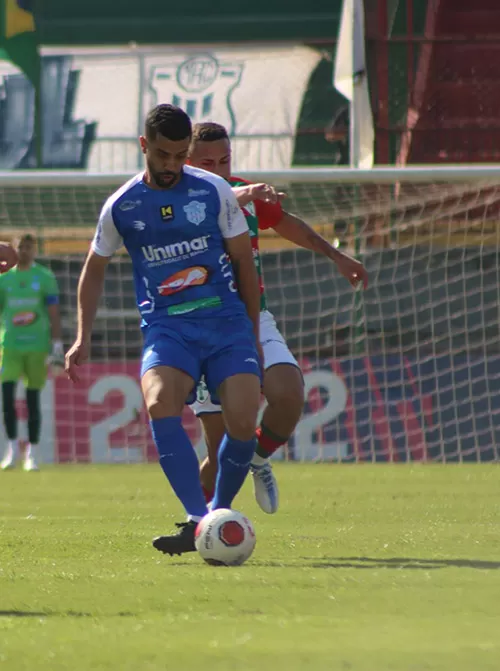 Juiz-foranos ex-Tupi e Baeta se enfrentam na final da Copa Paulista 2 Albert 2. Lucas Daquino