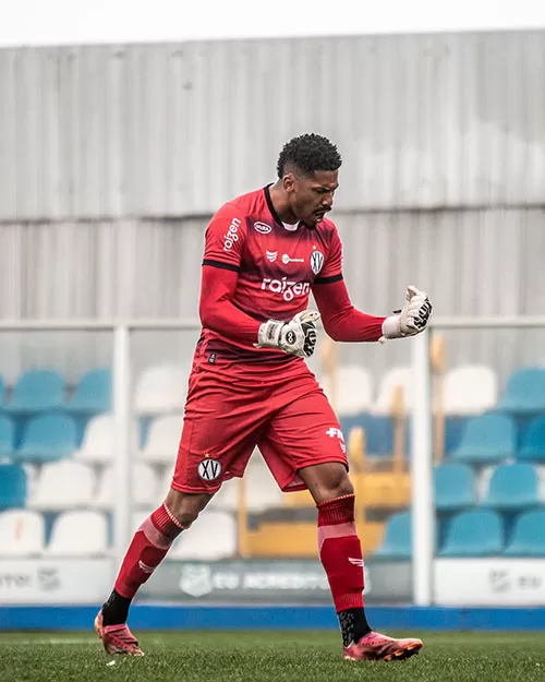 Juiz-foranos ex-Tupi e Baeta se enfrentam na final da Copa Paulista 3 Welllington . Lucas Almeida