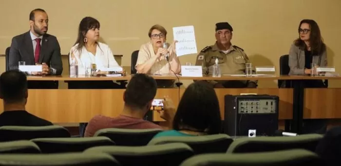 Crimes violentos têm curva de queda na última década, mas crescem em 2022 1 crimes