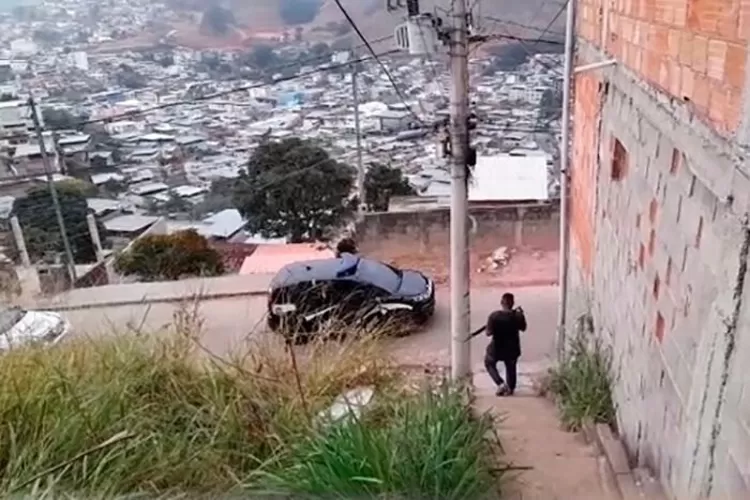 Polícias atuam para reprimir onda recente de homicídios 1 polícia