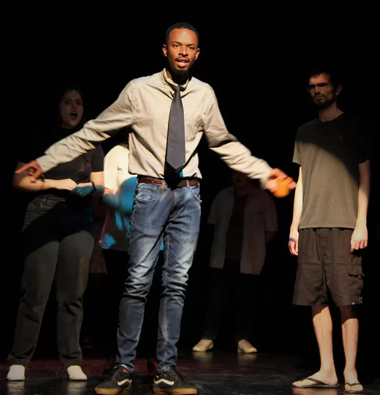 Dia Mundial do Teatro para a Infância e Juventude: conheça a história de Pedro Henrique, juiz-forano aprovado na Escola de Arte Dramática da USP 1 WhatsApp Image 2023 03 10 at 16.45.jpg4