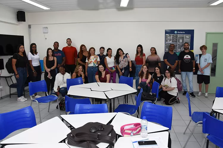 Retomada de sonhos: conheça histórias de adultos que voltaram a estudar 1 etarismo Mauro Diolli Estacio 3