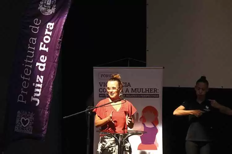 Fórum ressalta importância da integralização de serviços para combate à violência contra mulher 2 forum capa s FELIPE COURI 22.03.23 06.35.32 forum 3