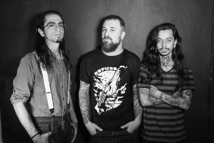 Tarantina, banda instrumental de rock de JF, lança novo álbum 1 TARANTINA 1