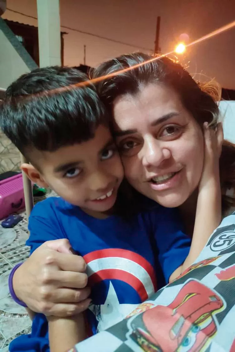 Ministério Público instaura procedimento sobre educação inclusiva em Juiz de Fora 2 bidocente Luciana mae do Hnerique arquivo pessoal