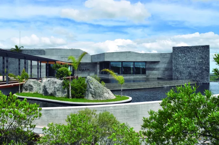 Garzón Balasto: a Arma Secreta do Uruguai 2 BodegaGarzon WineryEntrance