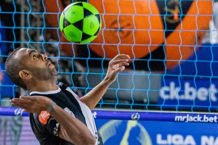 Copa Empório Bahamas de Futevôlei tem participação de ex-jogadores e influencers 1 alecsandro by reproducao instagram