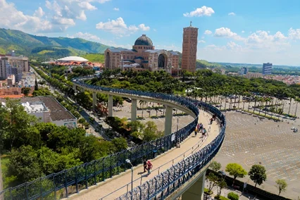 Dia de Nossa Senhora Aparecida: 7 pontos turísticos para conhecer no feriado de 12 de outubro 1 7 pontos turísticos para conhecer no Dia de Nossa Senhora Aparecida