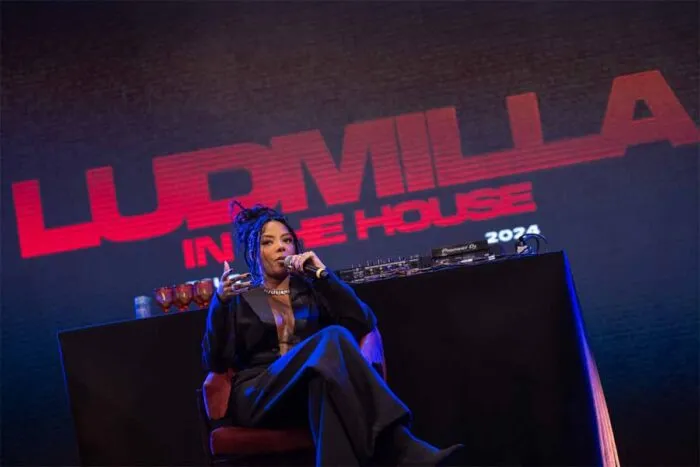 Ludmilla e Ivete Sangalo cancelam turnês com shows em JF 1 Ludmilla faz show em Juiz de Fora em agosto