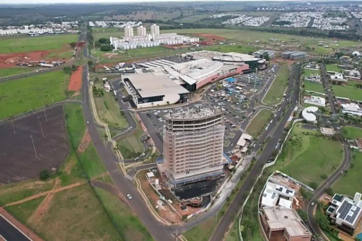 Negócios imobiliários lideram ranking em Uberlândia 1 uberlandia coluna sindijori via drones