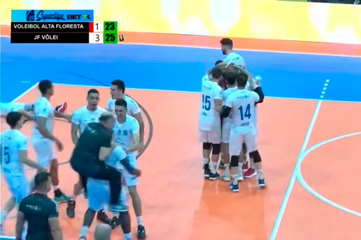 JF Vôlei vence o Alta Floresta na Superliga B: "A gente quer mais" 1 JF Volei Alta Floresta reproducao NSports