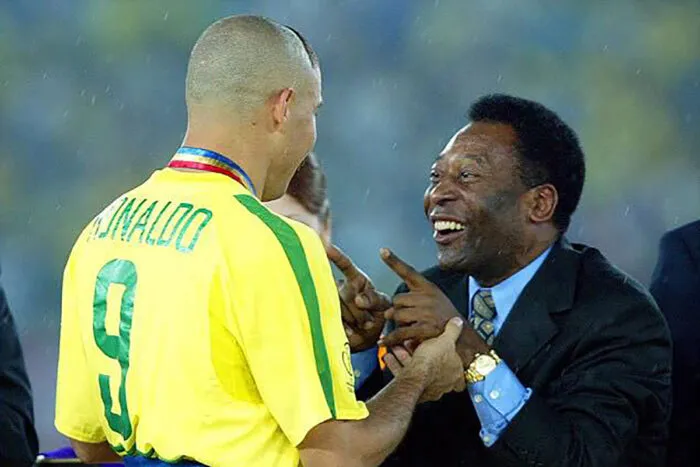 Ronaldo monta seleção ideal com Pelé, Messi e CR7 e diz ser fã de Bellingham 1 ronaldo pele by reproducao facebook editada