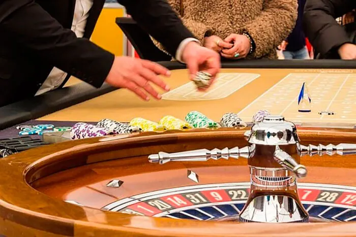 casino by pixabay editada