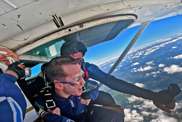 JF tem paraquedismo há 30 anos, possui recorde sul-americano e busca expandir cenário 1 paraquedismo interna by skydive editada