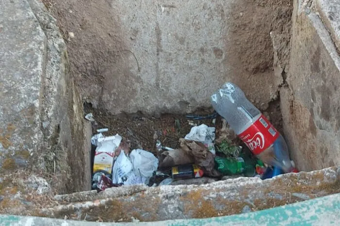 Bueiro sem proteção gera riscos no Centro 1 bueiro vu