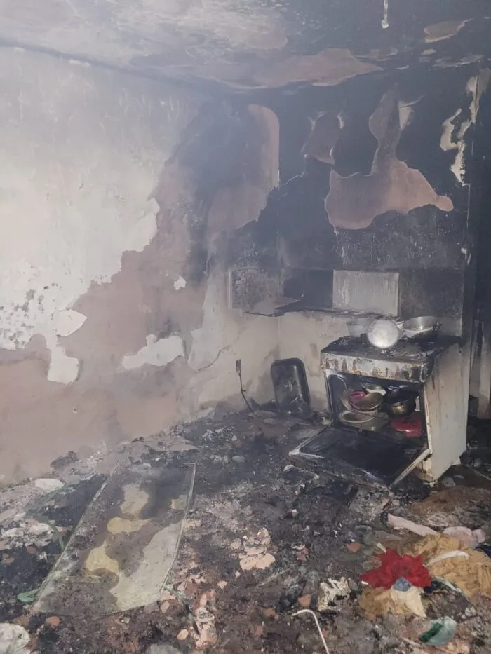 Interditado há três anos, edifício Bateau Mouche é atingido por incêndio 1 incendio 1 1