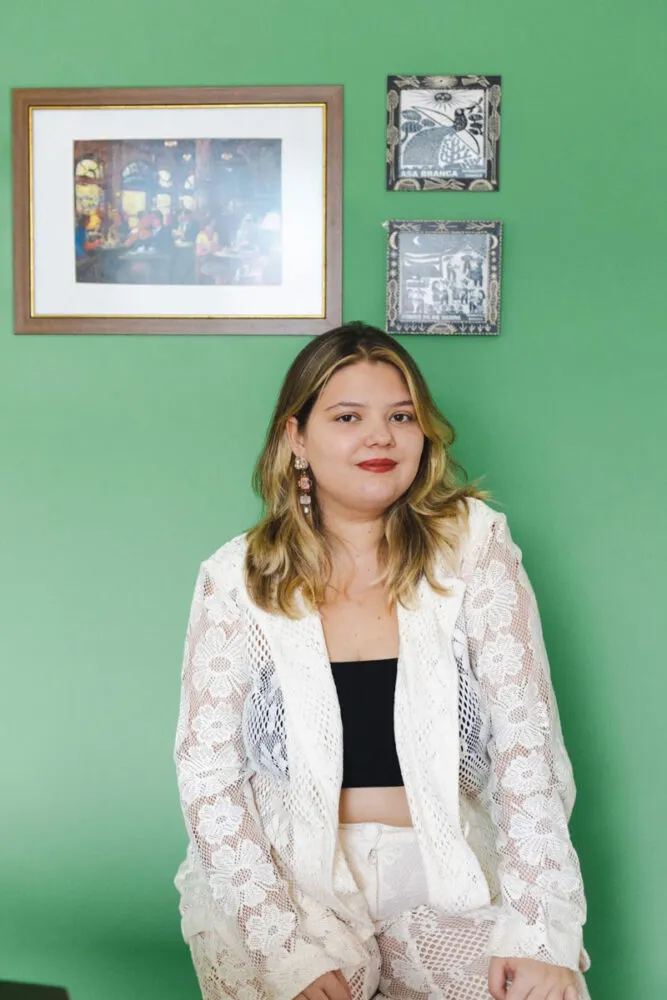 Elisabetta Mazocoli lança seu primeiro livro, 'Do lado de fora' 1 Elisabetta