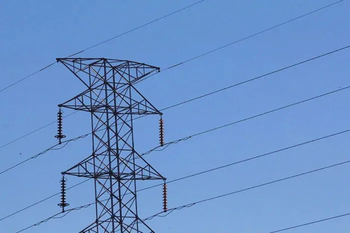 Queda de energia afeta moradores de JF e cidades da região 1 Queda de energia afeta moradores de JF e cidades da região