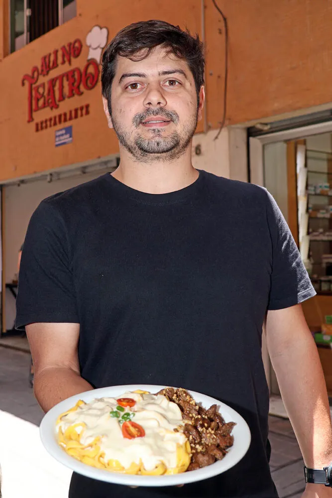 Conheça o Ali no Teatro, restaurante que une história e geografia de Juiz de Fora 2 RECEITA DE FAMILIA LEONARDO COSTA 005