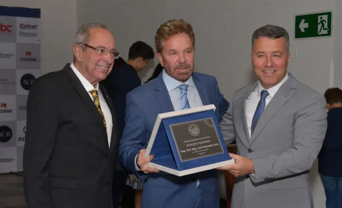 Coluna Cesar Romero – 20 e 21 de Dezembro de 2024 2 CE 2024 280