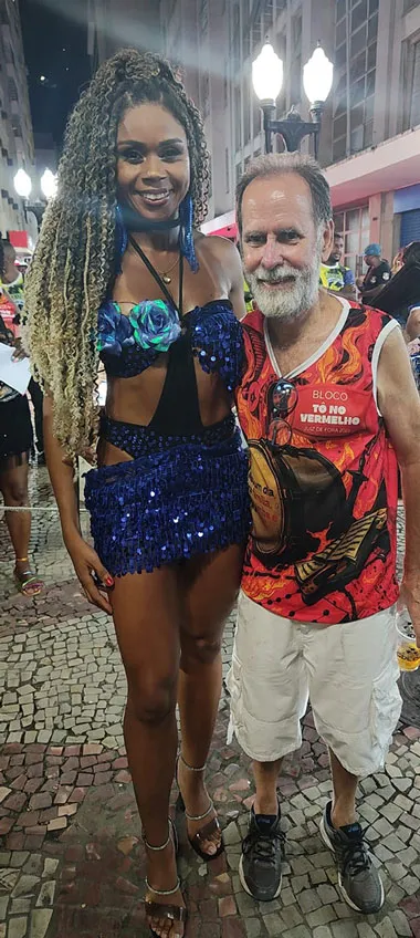 Coluna Cesar Romero – 28 de fevereiro e 1º de março de 2025 2 bloco do vermelho Tassiane Agostinho e Basileu Tavares 270225 Giglia