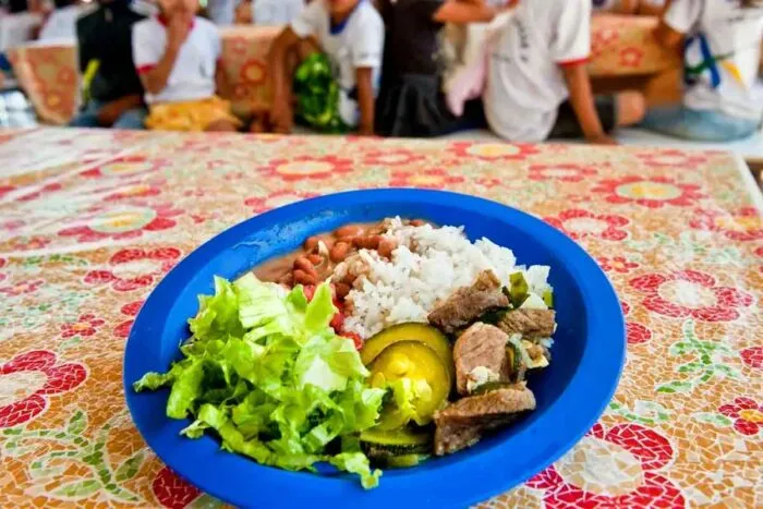 Merenda escolar deverá ter no máximo 15% de alimentos ultraprocessados 1 merenda escolar menos ultraprocessados foto sergio amaral ministerio do desenvolvimento e assistencia social