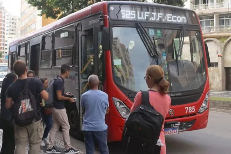 Prefeitura de Juiz de Fora anuncia primeira lista de aprovados para o Passe Livre Estudantil