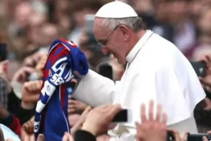 Papa Francisco era torcedor do San Lorenzo e acompanhou 'milagre' na Libertadores 1 papa francisco san lorenzo reproducao instagram editada
