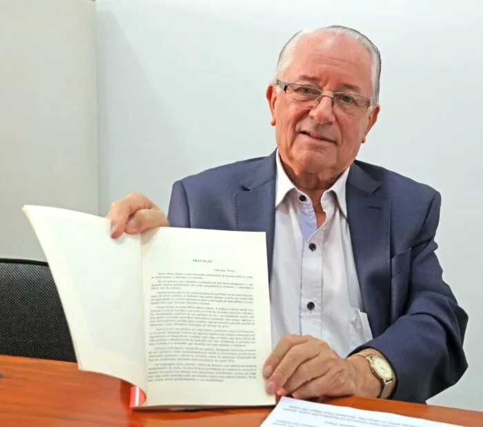 'O Presidente está morto’: Há 40 anos, morria Tancredo Neves 2 Silvio Abreu Jr fala sobre morte presidente tancredo neves