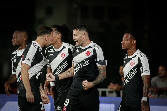 Vasco x Operário-PR: onde assistir, horário e escalações 1 vegetti vasco by matheus lima vasco editada
