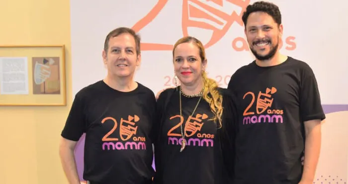 Coluna Cesar Romero – 15 de maio de 2025 4 Aloisio Castro Valeria Faria e Marcus Medeiros 140525 Giglia FOTO TWIN ALVARENGA UFJF 1