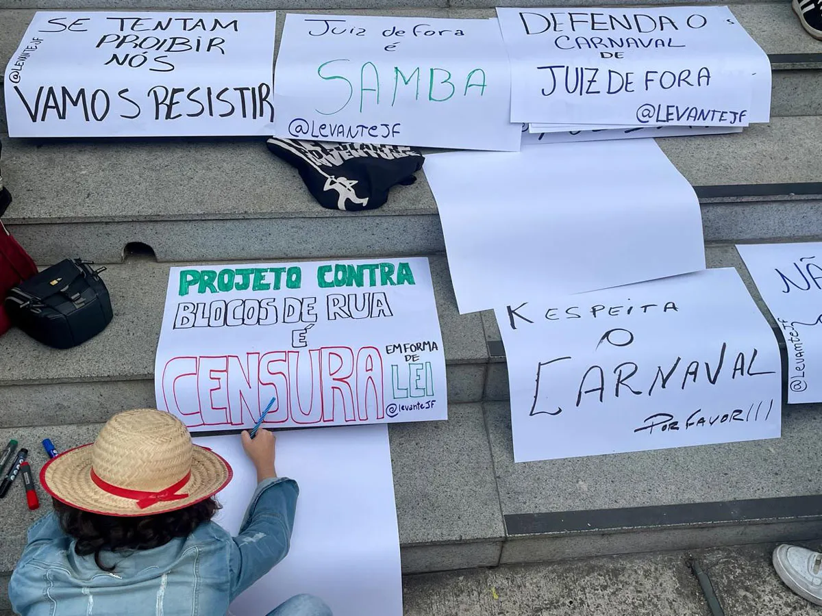 Blocos de carnaval protestam contra projeto que ameaça desfiles na rua 1 carnaval