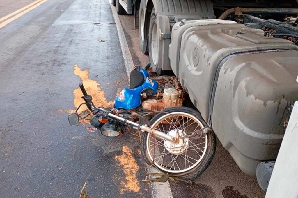 br 116 idoso morre acidente fervedouro foto radio muriae