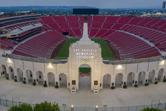la memorial coliseum